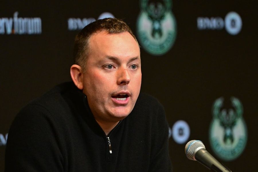 NBA: Cleveland Cavaliers at Milwaukee Bucks