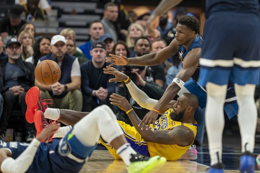 NBA: Playoffs-Los Angeles Lakers at Minnesota Timberwolves