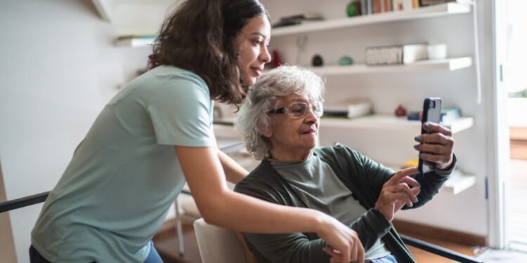 "Essential Tips for Assisting Your Parents with Tech During the Holidays"