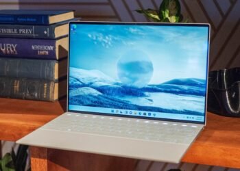 Dell XPS 13 Plus Review: Exploring the New Touch Bar Feature