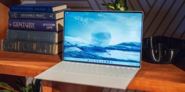 Dell XPS 13 Plus Review: Exploring the New Touch Bar Feature