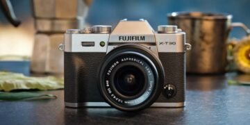 Fujifilm updates its entry-level X-T30 with 6K video and a film simulation dial
