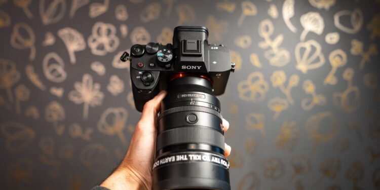 "Experience Silent Shooting with Sony A7 V's Partially Stacked Sensor"