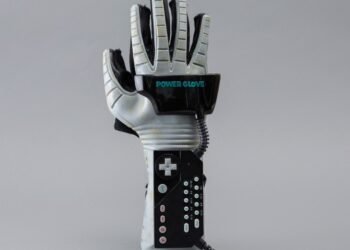 The terrible Nintendo controller that helped make VR happen