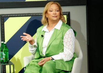 Apple Announces Major Executive Reshuffle: What It Means for the Future