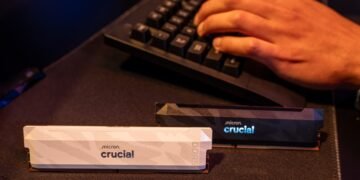 Crucial Shutdown: Micron Prioritizes AI RAM & SSD Sales