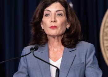 New York wants to regulate Roblox