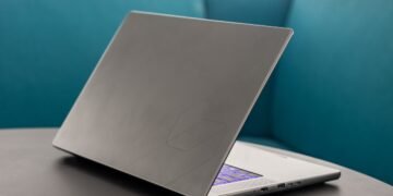 The new Stealth 16 laptop from MSI finally looks stealthy (well, a little)