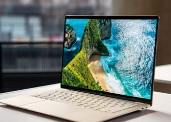 HP’s latest OmniBooks are getting chip bumps and OLED screens