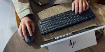 HP crammed an entire desktop computer into this keyboard