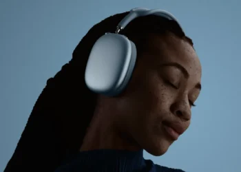 Apple’s luxe AirPods Max have dropped to one of their lowest prices ever