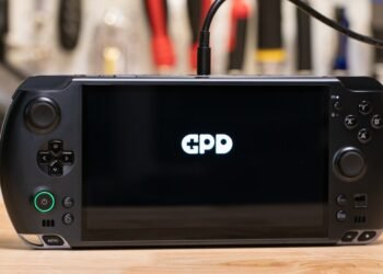 AMD heard you like powerful gaming portables — so here are new Strix Halo chips