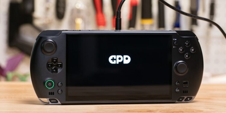 AMD heard you like powerful gaming portables — so here are new Strix Halo chips