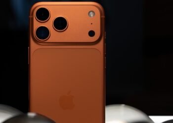 Apple keeps hitting bumps with its overhauled Siri