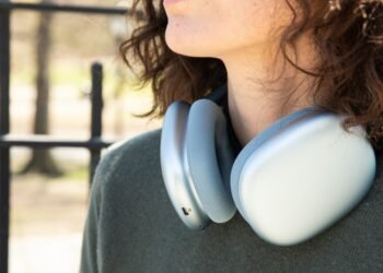 The AirPods Max 2 are a great sequel, but not an ambitious one