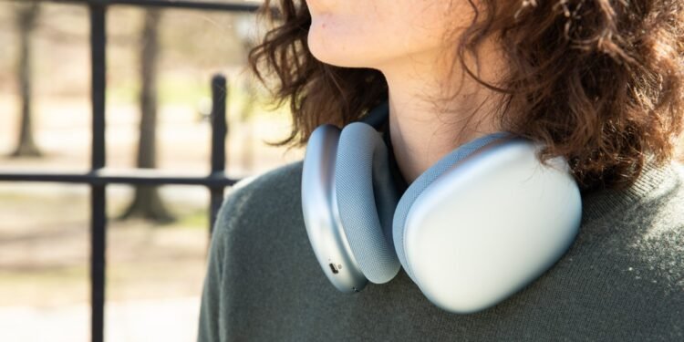 The AirPods Max 2 are a great sequel, but not an ambitious one