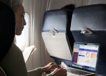 The new MacBook Air debuts with a $50 gift card as the M4 model hits its best price