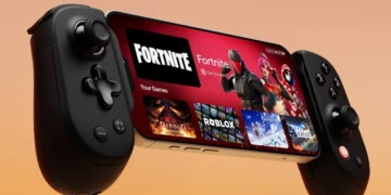 Backbone’s versatile pro controller is nearly matching its best price to date