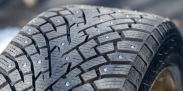 These retractable studded tires might save our roads, ears, and lungs