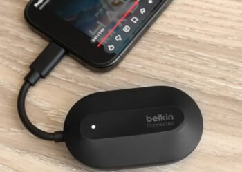 Belkin’s wireless HDMI adapter freed me from a long annoying cable when I travel