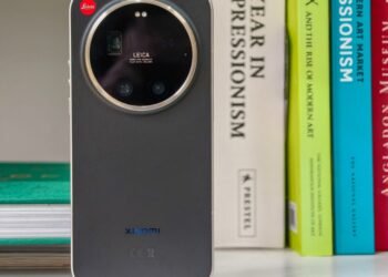 Xiaomi’s Leica Leitzphone mostly earns the name