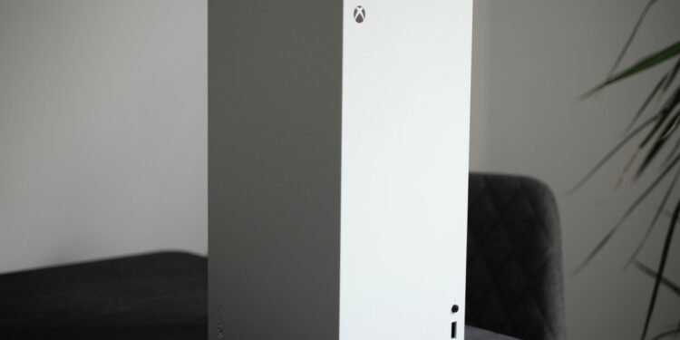 Microsoft’s Copilot AI assistant is coming to current-gen Xbox consoles this year