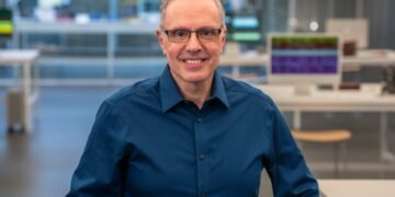 Apple names Johny Srouji as chief hardware officer