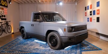 Is the Slate Truck too minimal for its own good?