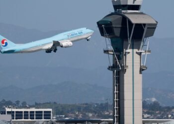 Now the FAA says gamers are the answer to its air traffic controller shortage