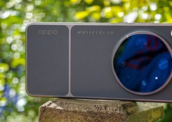 Oppo’s new phone has one camera too many