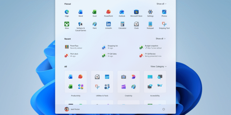 Windows 11 tests an adjustable taskbar and resizable Start menu