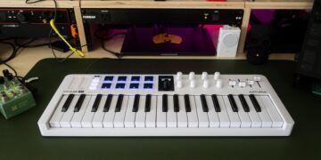 I’ve found the Goldilocks of portable MIDI controllers
