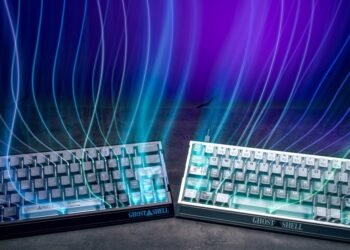 This Ghost in the Shell keyboard makes me want to activate the hundred spidery robot fingers inside my regular fingers