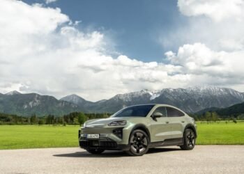 Porsche’s Cayenne Coupe Turbo will even make 911 owners nervous