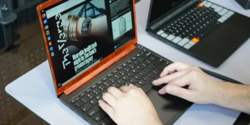 Framework delays its first Laptop 13 Pro shipments by a month