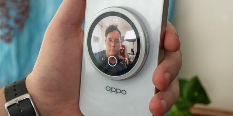 Oppo’s Bubble selfie screen is crying out for Qi2