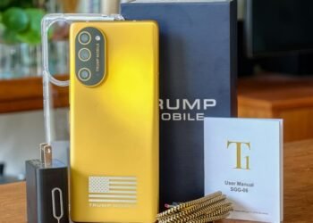 I finally got my Trump phone
