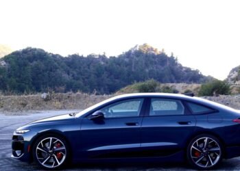 The Audi S6 Sportback E-tron proves that sedans still matter