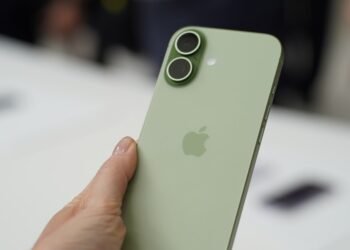 It looks like Apple’s iPhone 18 really will skip the fall launch this year
