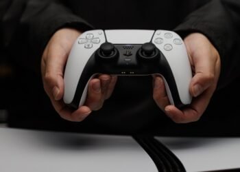 Sony isn’t phasing out discs quite as quickly as we thought