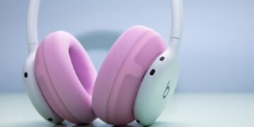 The Beats 360 are what I’d bring to the gym if I hated earbuds