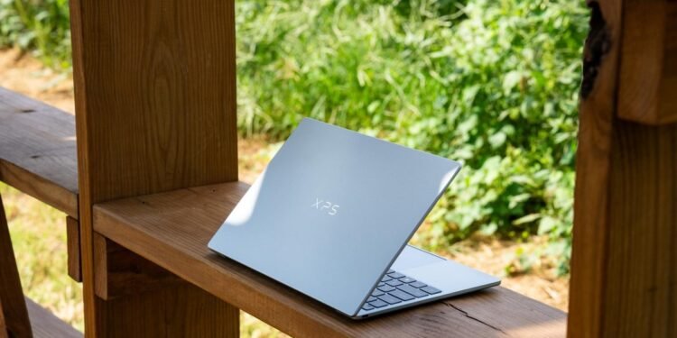 The Dell XPS 13 is the first real competitor to the MacBook Neo