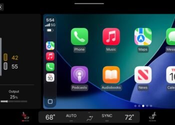 GM can’t ‘bring back’ Apple CarPlay because it never left