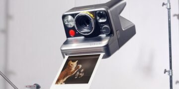 Polaroid’s new instant camera has four creative shooting modes you can experiment with