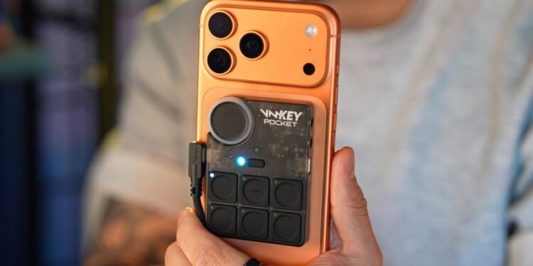 Voicemod’s new pocket-friendly device brings real-time voice changing to your phone