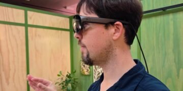 Can VR glasses save VR?
