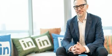 Microsoft’s Office and Teams chief is leaving